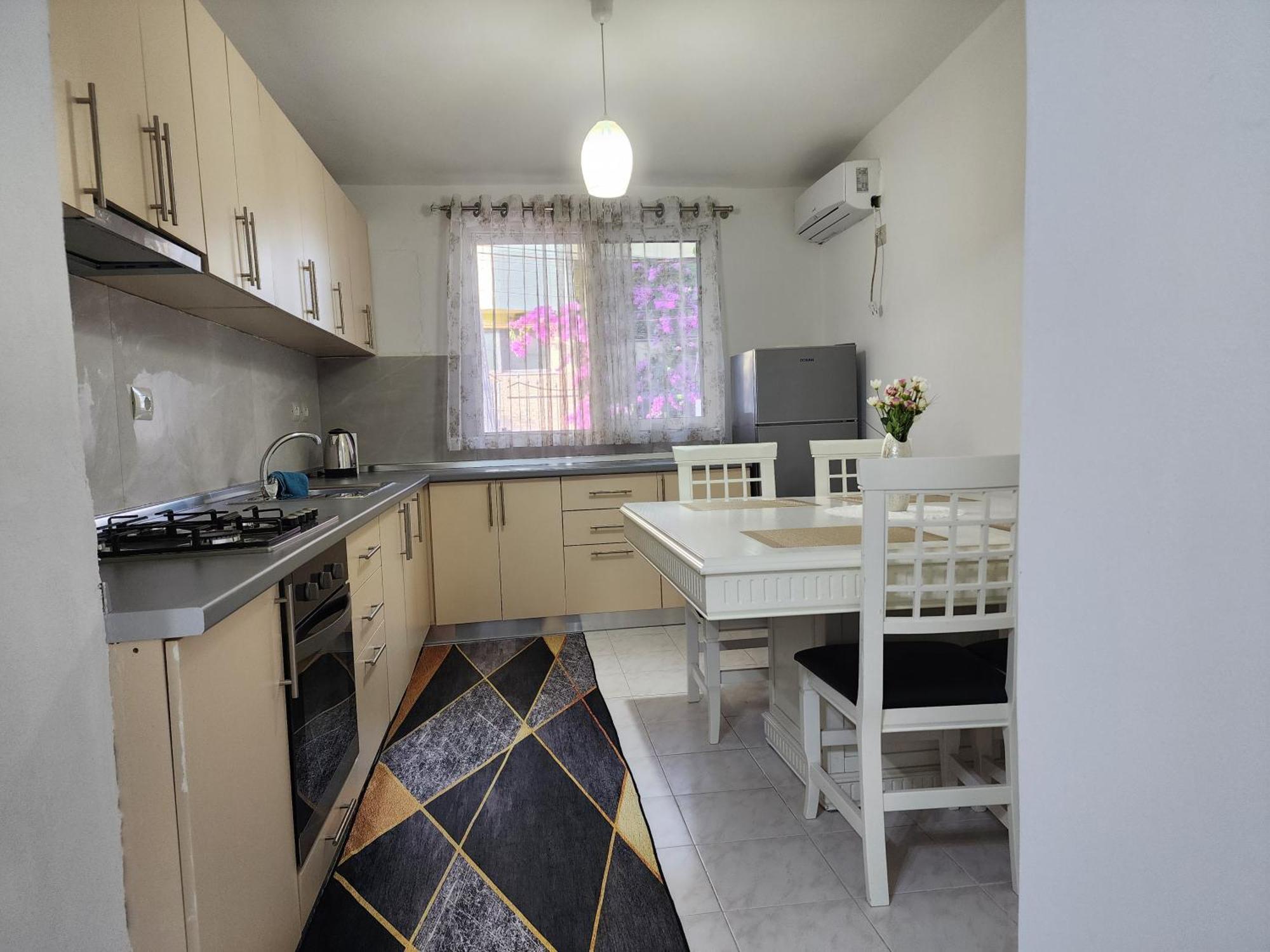 Eden Guesthouse Durrës 外观 照片